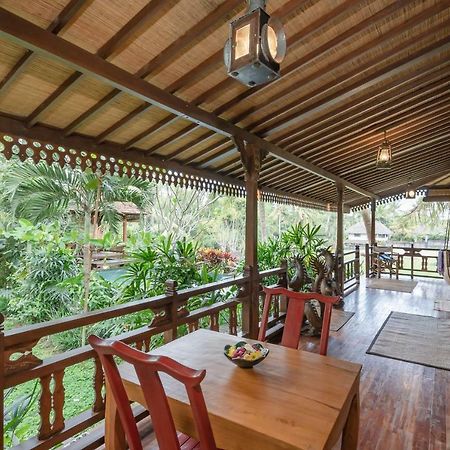 Villa Uma Anyar- Joglo Uma ウブド エクステリア 写真